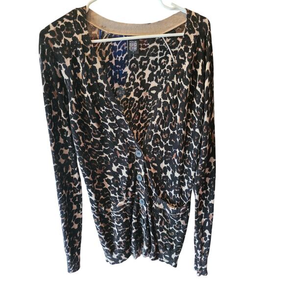 Nollie Animal Print Cardigan Sweater S Womens Button Front Pockets Normcore - Picture 1 of 4